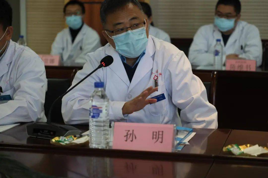 一竞技 -关于西汉姆发布备战花絮，今晨内部沟通，中超任务艰巨，医务组通报恢复的信息