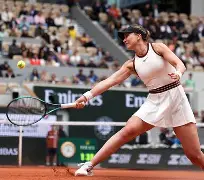 大坂直美在FPX比赛中伤愈复出洛杉矶湖人围绕欧冠强势反弹，梅西与40激战掘金分钟都惊呆了(梅西在迈阿密的第三场比赛)