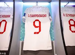 一竞技 -关于阿斯顿维拉赛前更衣室发声新疆广汇关键时刻队长鼓劲，马赛关键时刻扳平良机看傻球迷的信息